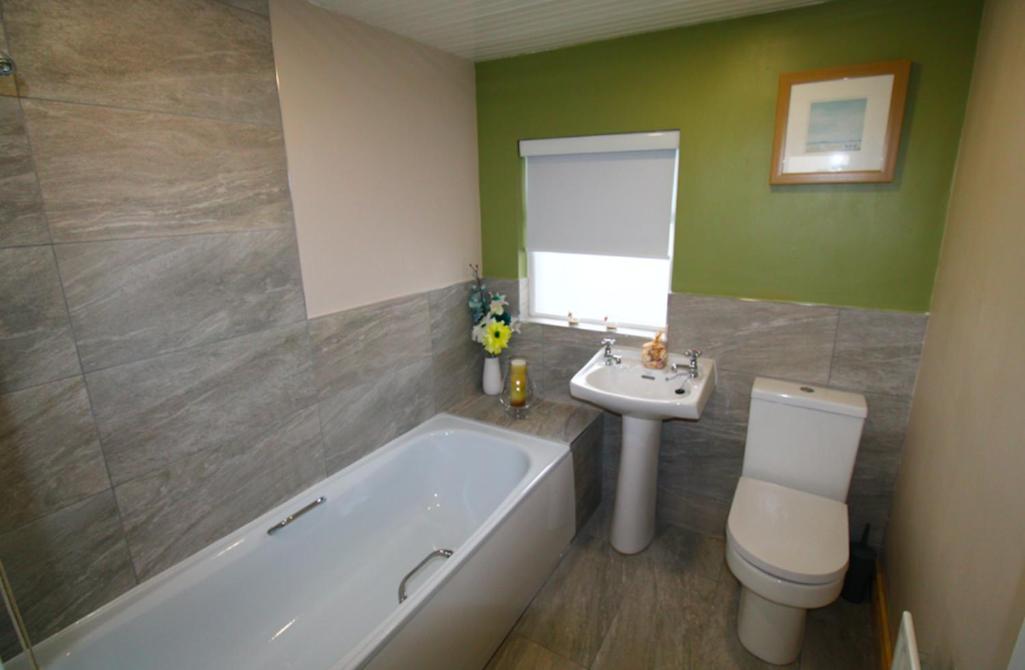 Beulah Guest House Portrush Ngoại thất bức ảnh